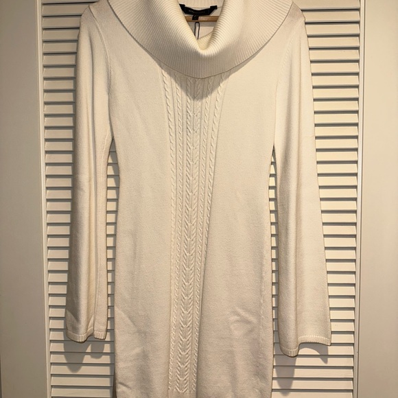 BCBG MaxAzria Laylah dress, White Gardenia Color, Size S - Small, New with tags - Picture 3 of 8